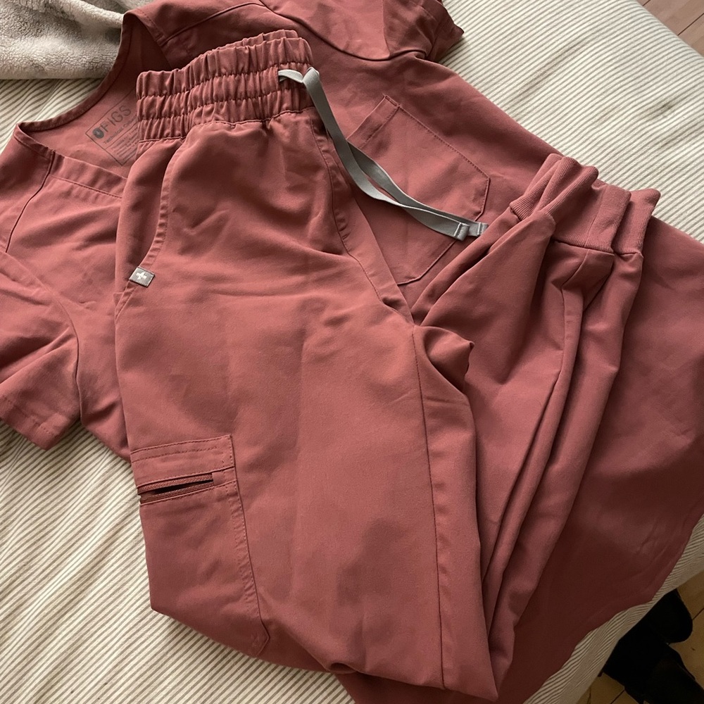 FIGS Mauve Set XXS Catarina and High Waisted Zamora Jogger XXS/P